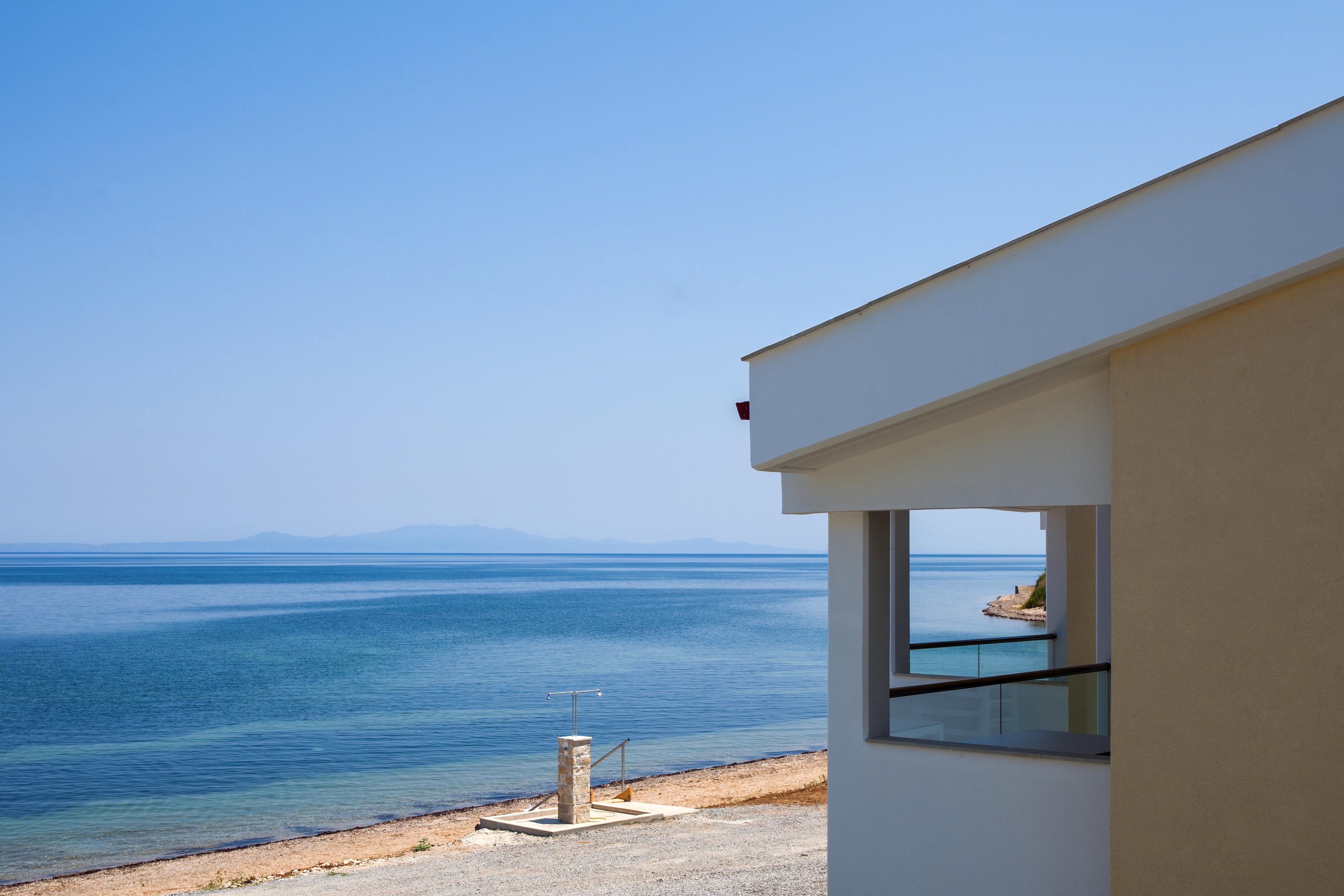Elpiniki Luxury Apartments ネア・ポティダイア エクステリア 写真