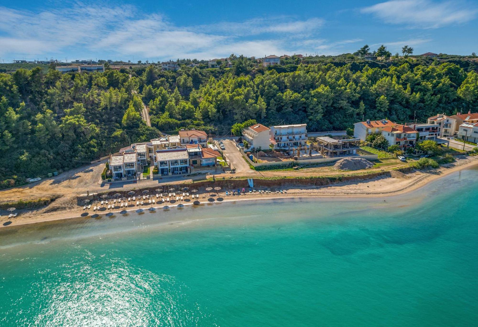 Elpiniki Luxury Apartments ネア・ポティダイア エクステリア 写真